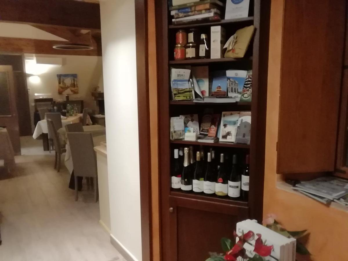 Il Roccolo Di Valcerasa Treia Exterior foto